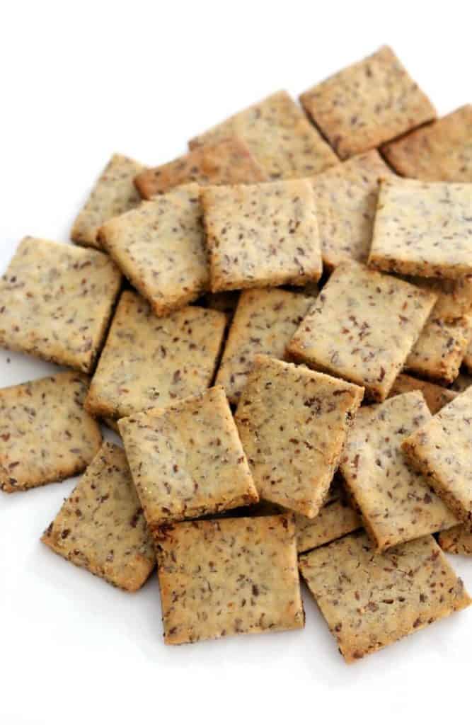 closeup photo of homemade wheat thins crackers