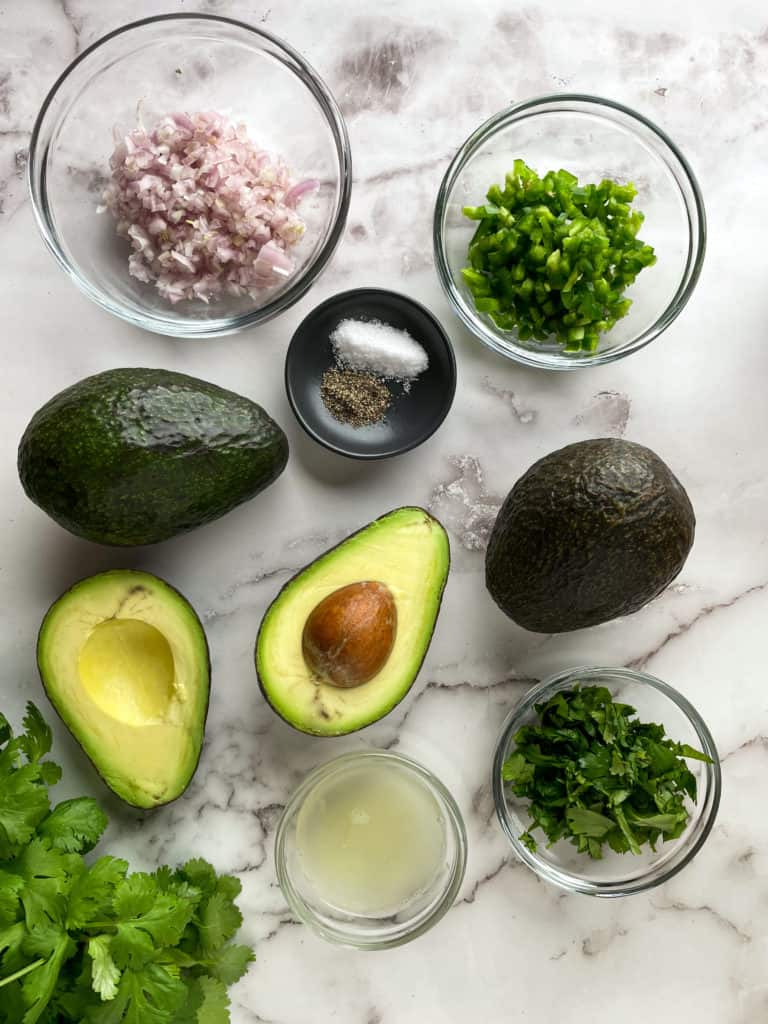 ingredients to make guacamole without tomatoes