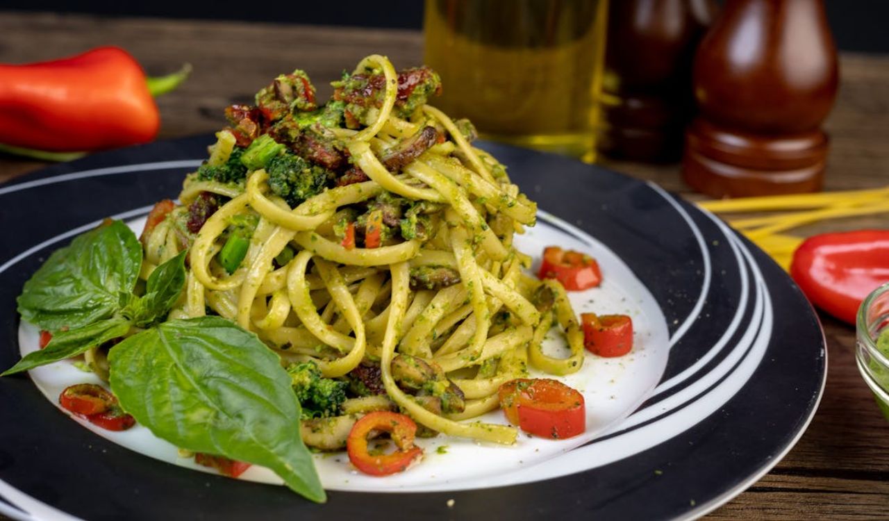 Pesto noodles