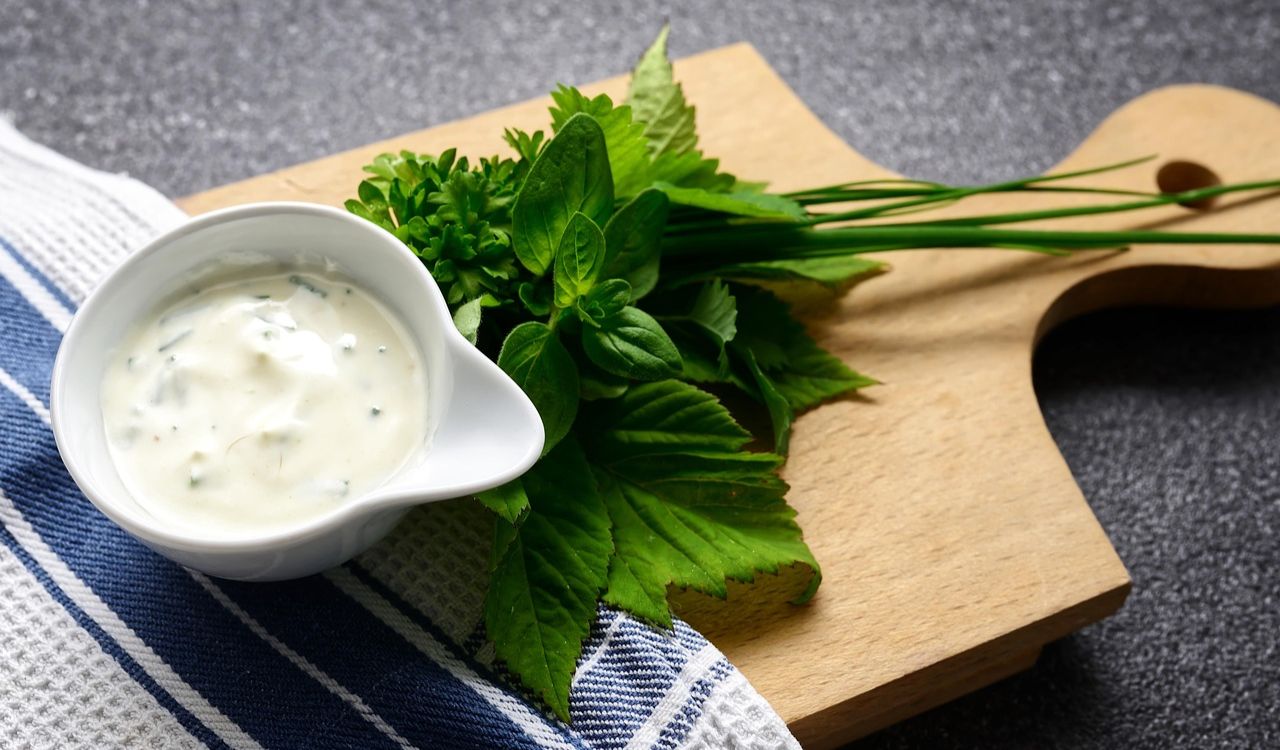 Salad dressing, Herbs, Seasoning image.