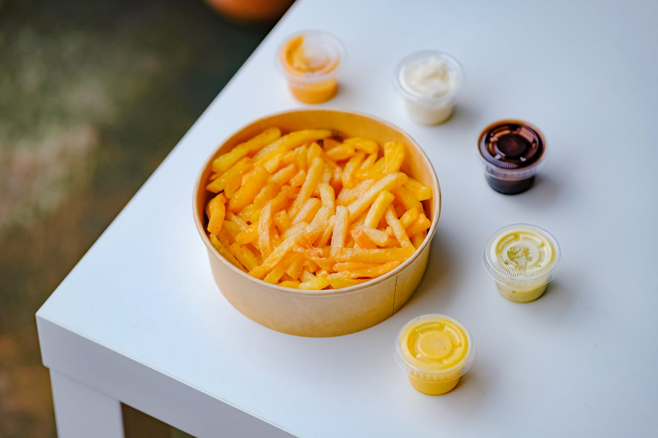 9 Hacks For The Crispiest Frozen Fries Of Your Life
